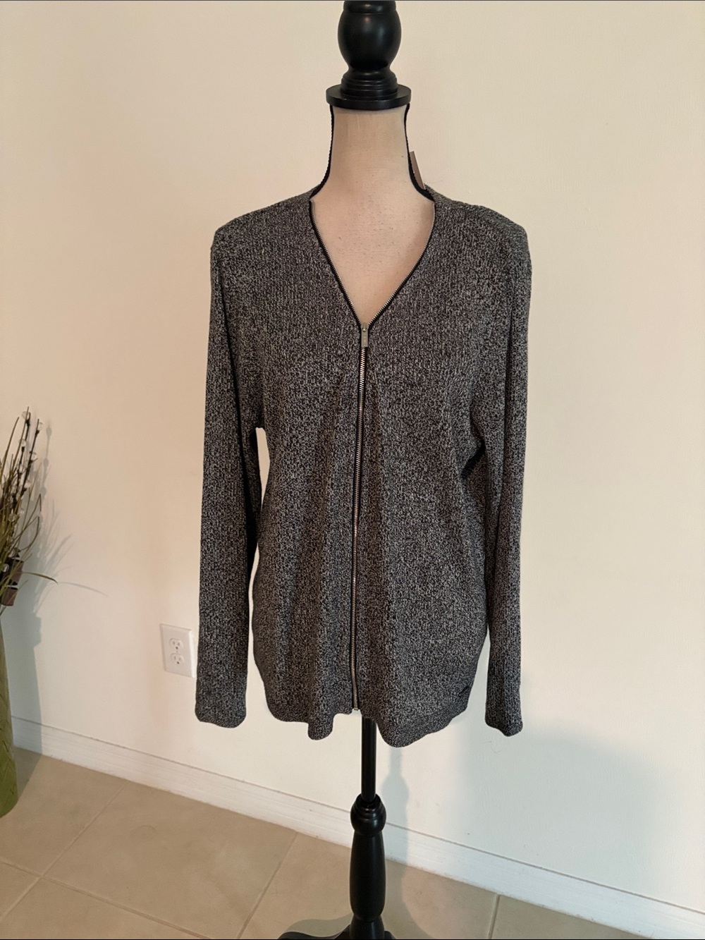 NWT Calvin Klein XL zip up acrylic knit sweater 882